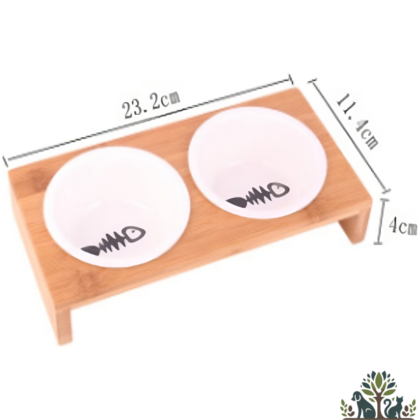 קערת האכלה מקרמיקה במתקן עץ